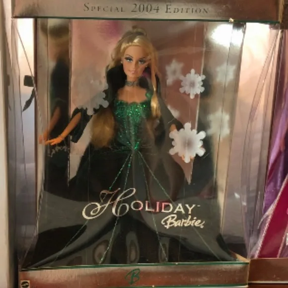 Barbie | Toys | Holiday Barbie